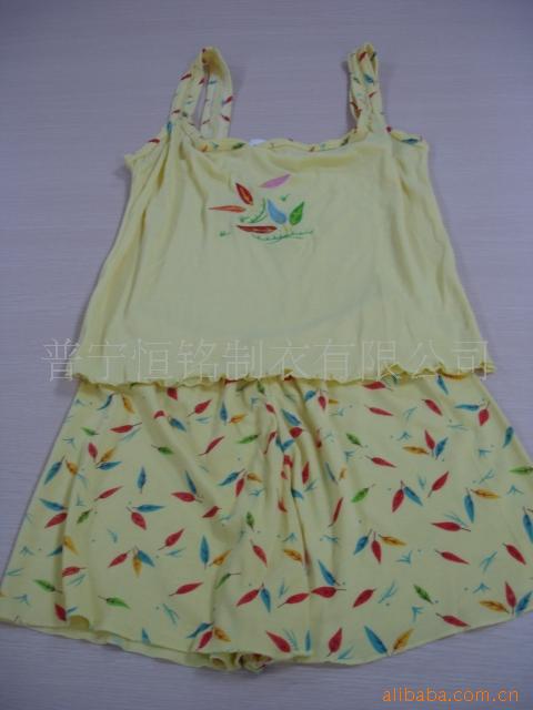<em>普宁睡衣厂</em> 供应南美女士吊带短裤绣花两件套
